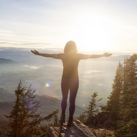 BE A WOMAN - A Luxurious Package for Women